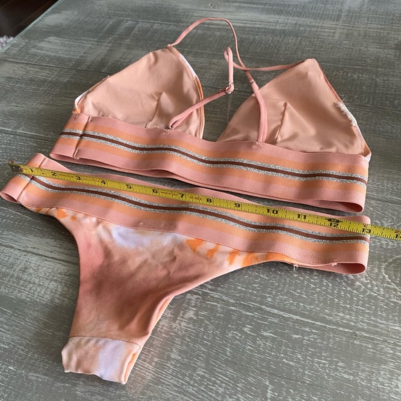 Two piece bikini - Picture 5 of 6